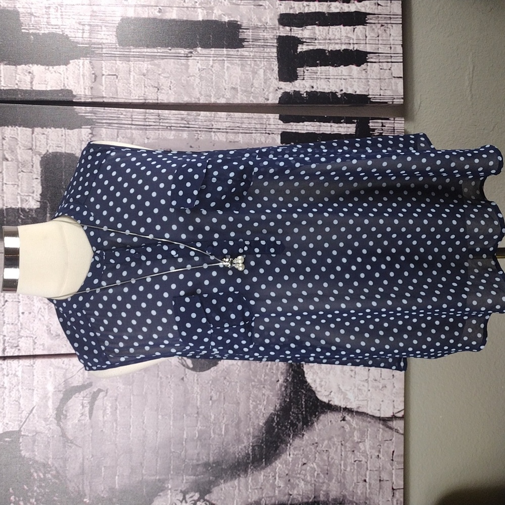 Torrid Blue Sheer Polkadot Sleeveless Pullover Top EUC